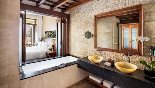 Luxury Classic Room In Palm by Luxury Bookings 3 Luxury Bookings