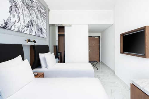 Premium King Or Twin Room Near Regina Tower JVC 3 Luxury Bookings