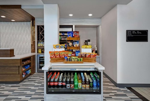 King Room Near Consulate General Of Ukraine HOU 7 Luxury Bookings