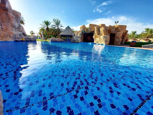 One Bedroom Villa Near Oasis Cafe 17 Luxury Bookings