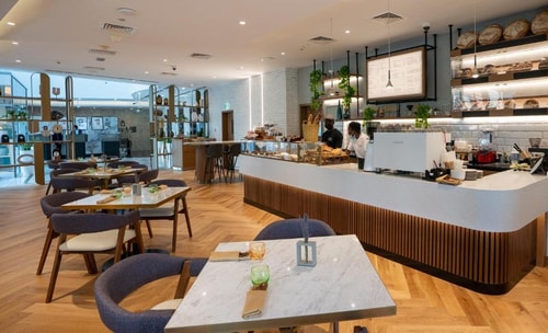 Classic Studio Near To Carrefour Tecom 10 Luxury Bookings