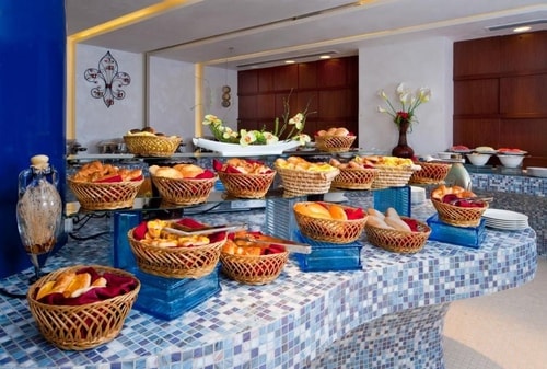 Junior Suite Near National Cinema 9 Luxury Bookings