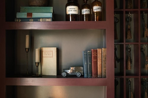 Standard Twin Room Near The UPS Store DAL 12 Luxury Bookings