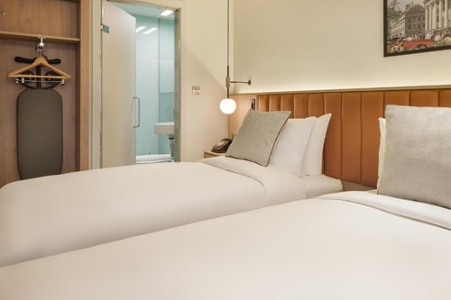 Double Or Twin Room Near Tavistock Square LON 4 Luxury Bookings