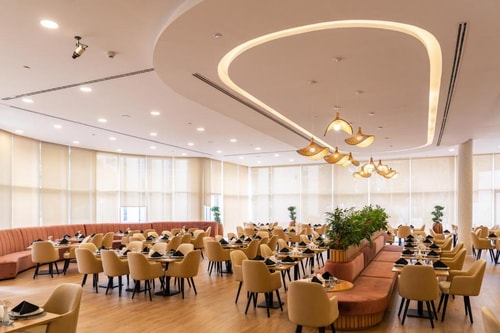Standard Queen Or Twin Room Near Etisalat Academy 10 Luxury Bookings