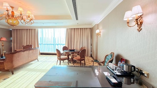 Ambassador One Bedroom Near Mall Of Emirates 7 Luxury Bookings
