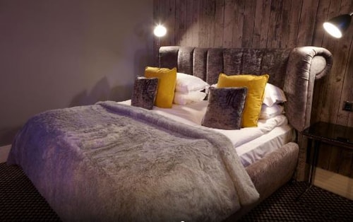 Standard Double Room Near The Charterhouse LON 2 Luxury Bookings