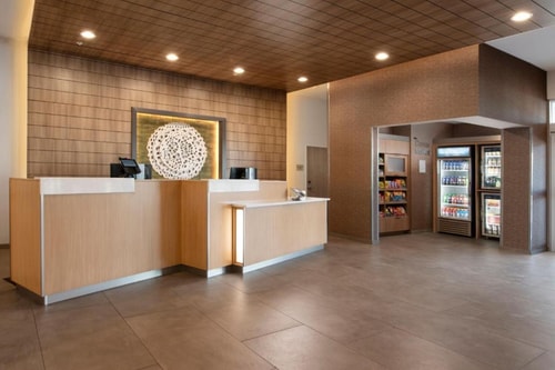 King Room Near Walmart Supercenter DAL 7 Luxury Bookings