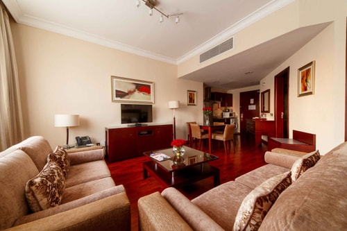 Studio Apartment near to Dubai Internet City Metro 2 Luxury Bookings