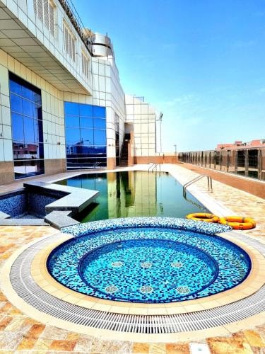 Premium Twin Room Near City Down Mini Mart Dubai 13 Luxury Bookings