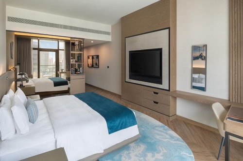 Scene View Room Near Saesar Supermarket. 1 Luxury Bookings