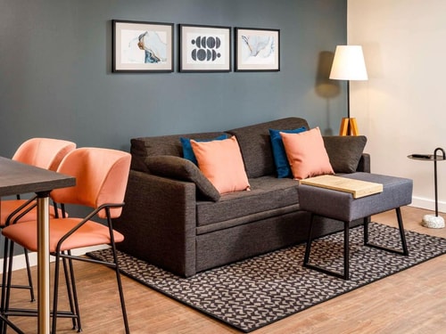 One Bedroom Apartment Near Sutton High School LON 4 Luxury Bookings