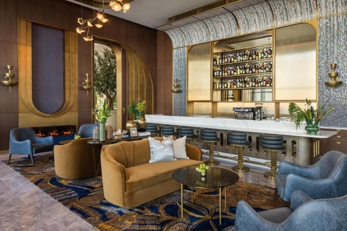 Deluxe King Room Near The Palace Site Office Dubai 14 Luxury Bookings