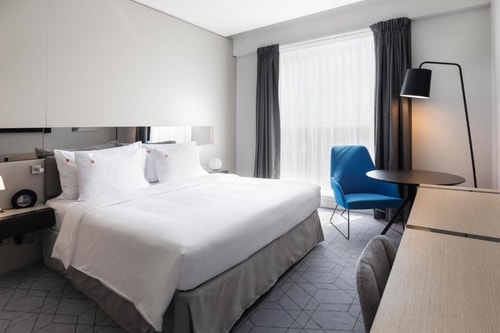 1 Bedroom Apartment Near Al Qiyadah Metro Station 1 Luxury Bookings
