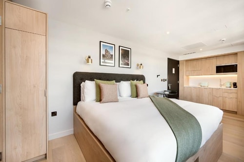 Studio Near Empire Textiles LON Luxury Bookings