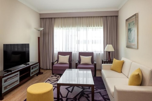 One Bedroom Suite Near To Dubai Barsha Heights 3 Luxury Bookings