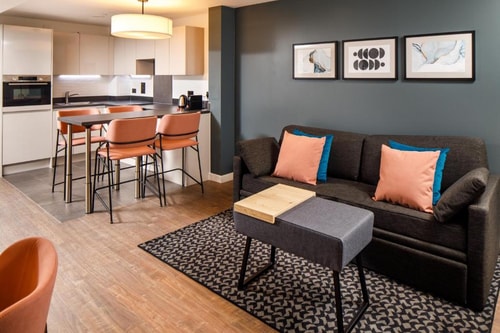 One Bedroom Apartment Near Sutton High School LON 5 Luxury Bookings