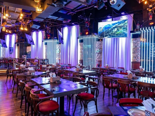 Standard Double or Twin Near WTC Metro Station 15 Luxury Bookings