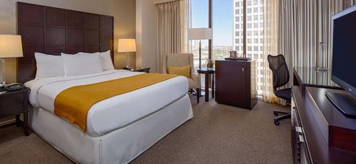King Room Near Lakewood Church HOU 1 Luxury Bookings