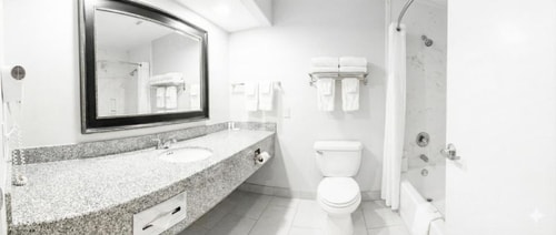 King Suite Near Camden Park Westchase HOU 3 Luxury Bookings