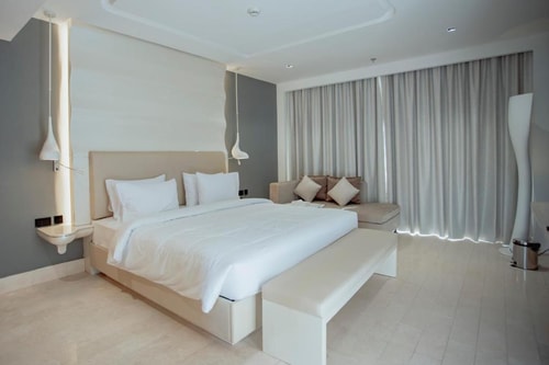 One Bedroom Suite Near Jabal Hafit National Park 1 Luxury Bookings