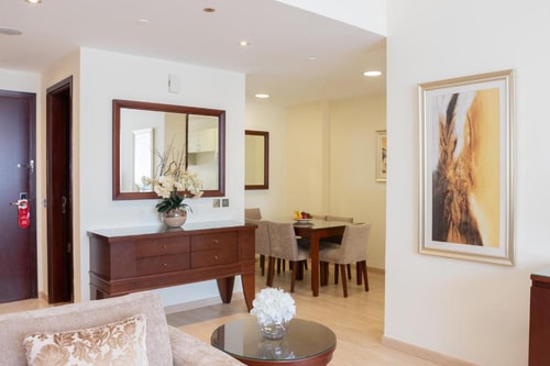 1 Bedroom Apartment Near Al Fahad Tower 2 8 Luxury Bookings