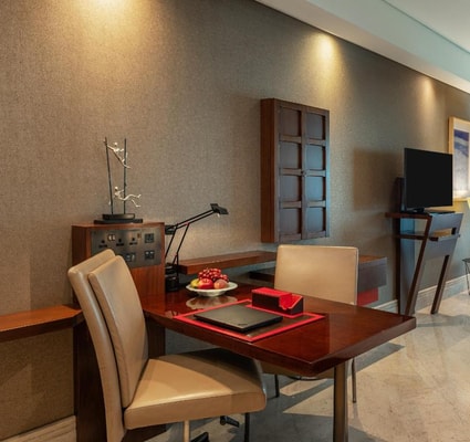 Superior King Or Twin Room City View 3 Luxury Bookings