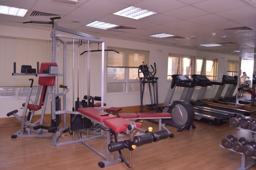 Studio Apartment Near Wemart Hypermarket 11 Luxury Bookings