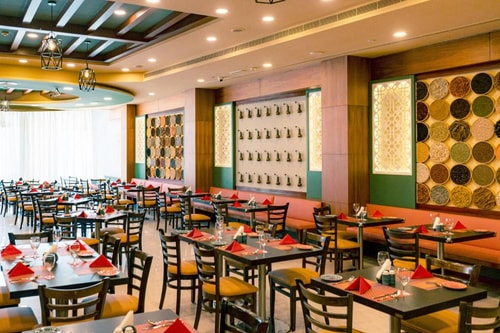 King Room Near To Reef Mall By Luxury Bookings 17 Luxury Bookings