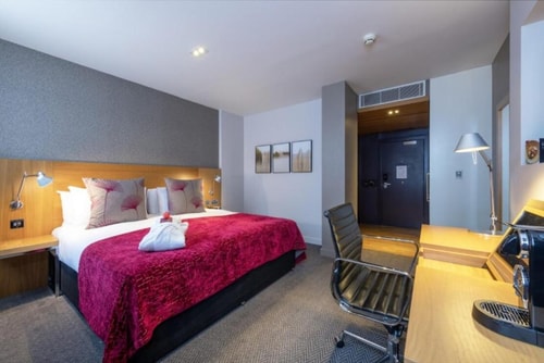 City King Room Near The Maughan Library LON Luxury Bookings