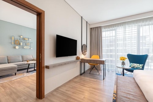 One Bedroom Suite City View Near Palm West Beach 3 Luxury Bookings