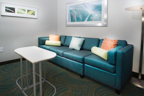 King Studio Near Collins Elementary School HOU 3 Luxury Bookings