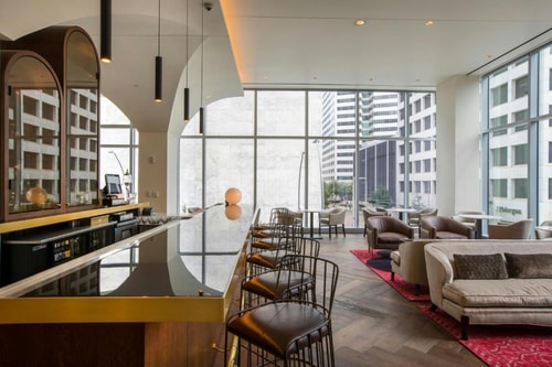 King Room Near Downtown Houston Tunnel HOU 10 Luxury Bookings