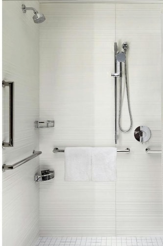 King Room Near Dallas World Aquarium DAL 6 Luxury Bookings