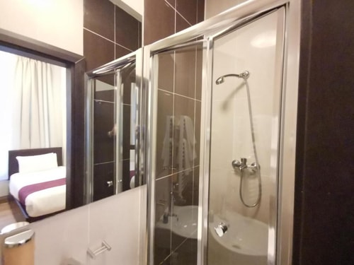 Double Or Twin Room Near Kildare Gardens LON 11 Luxury Bookings