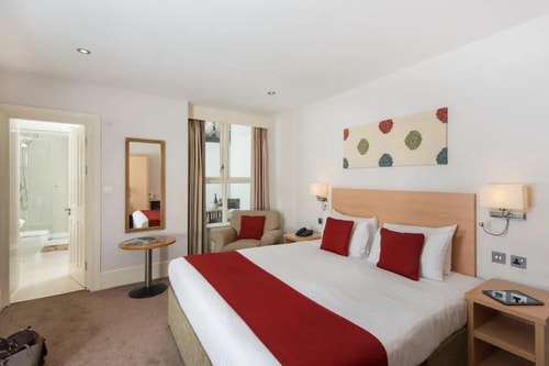 Double Room Near David Lloyd Kensington LON 1 Luxury Bookings