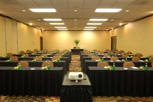 Standard Room Near Bachman Greenbelt Trail DAL 9 Luxury Bookings
