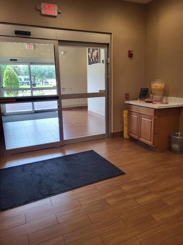 King Studio Near Collins Elementary School HOU 7 Luxury Bookings