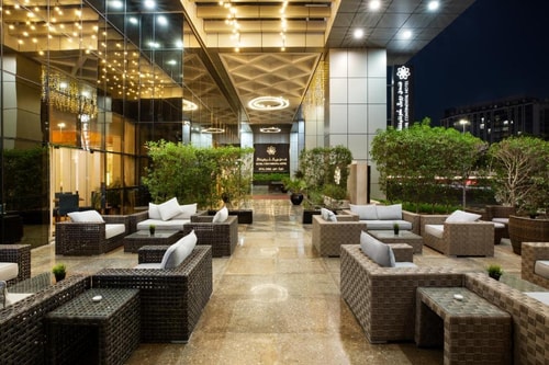 Deluxe Room Near City Center Deira 13 Luxury Bookings