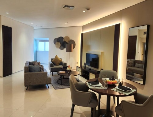 One Bedroom Apartment Near WTC Metro Station 11 Luxury Bookings