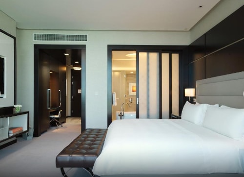 Deluxe King Or Twin Room Near Galleria Mall 1 Luxury Bookings
