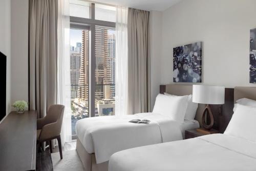 Premium 2 Bedroom Suite Marina View At Marina Gate 1 Luxury Bookings