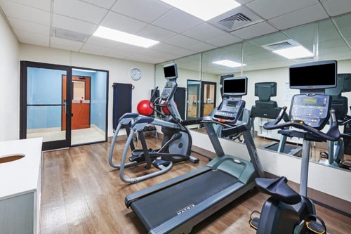 Standard Room Near Memorial Park HOU 6 Luxury Bookings