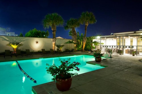 Standard King Room Near NRG Stadium HOU 5 Luxury Bookings