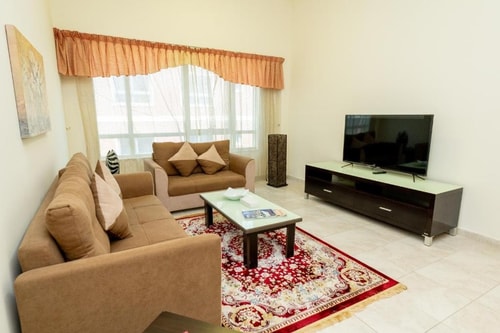 Three Bedroom Apartment Near By Burjuman Mall 17 Luxury Bookings