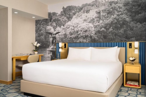 Standard King Room Near Hudson Theatre NYC 1 Luxury Bookings