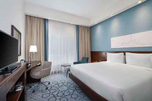 King Or Twin Room Pet Friendly In Dubai Al Barsha 3 Luxury Bookings