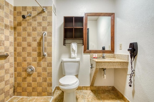 King Room Near Lake point Church North Dallas DAL 8 Luxury Bookings
