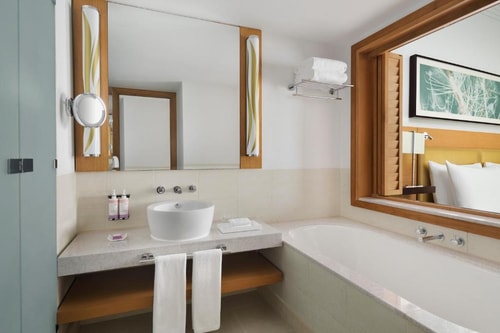 King Room Near Rixos Premium Hotel JBR 3 Luxury Bookings