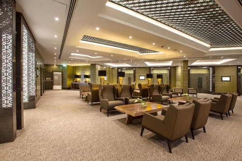 Classic King Or Twin Room Near Mall Of Al Ain 6 Luxury Bookings